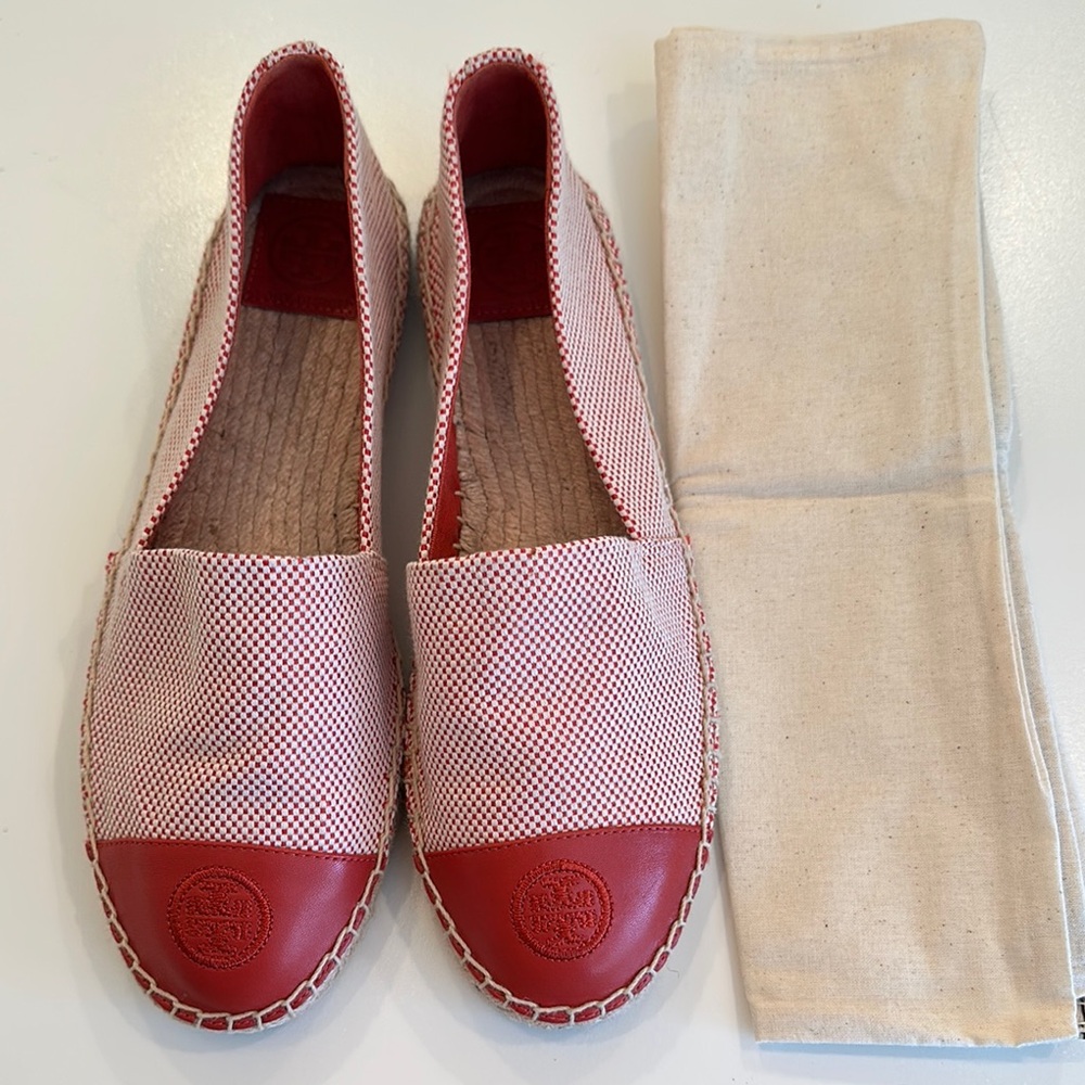 New Red and White Espadrilles. Size 8.5.